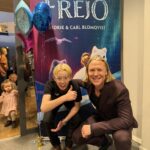 Författarna Fredrik och Carl Blomqvist på sin Frejo-release